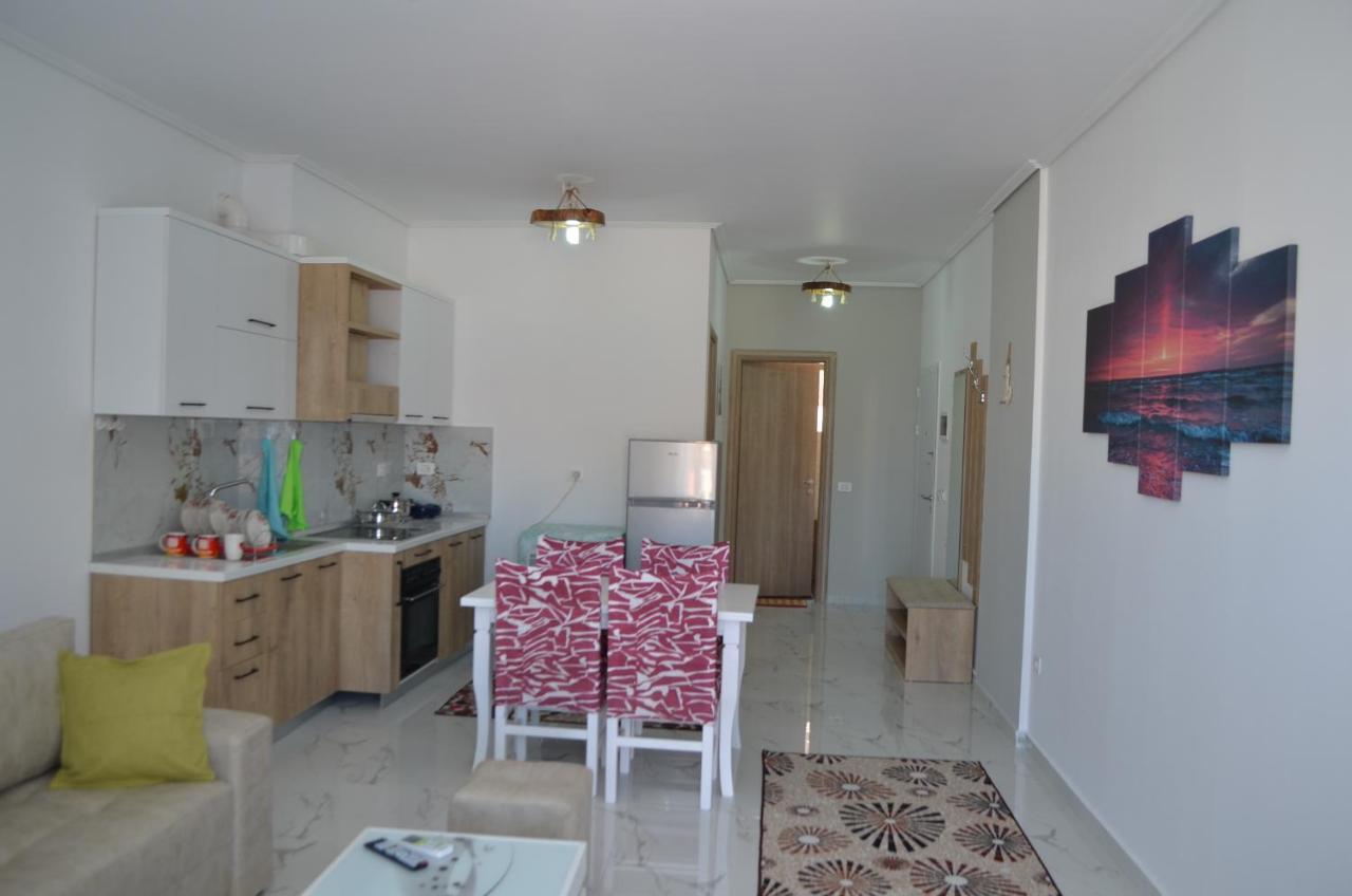 Akil Apartments Sarande Exterior photo