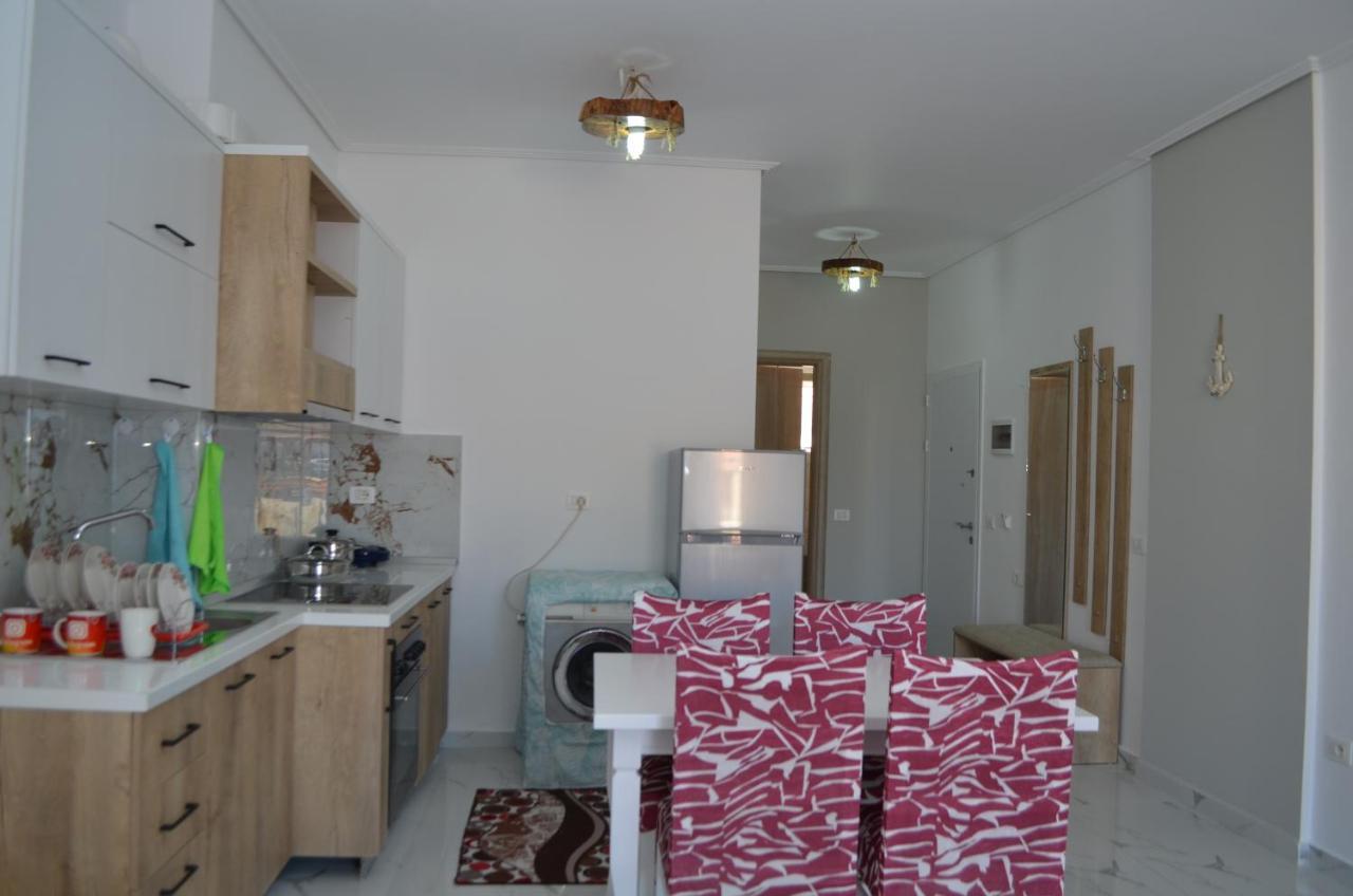 Akil Apartments Sarande Exterior photo