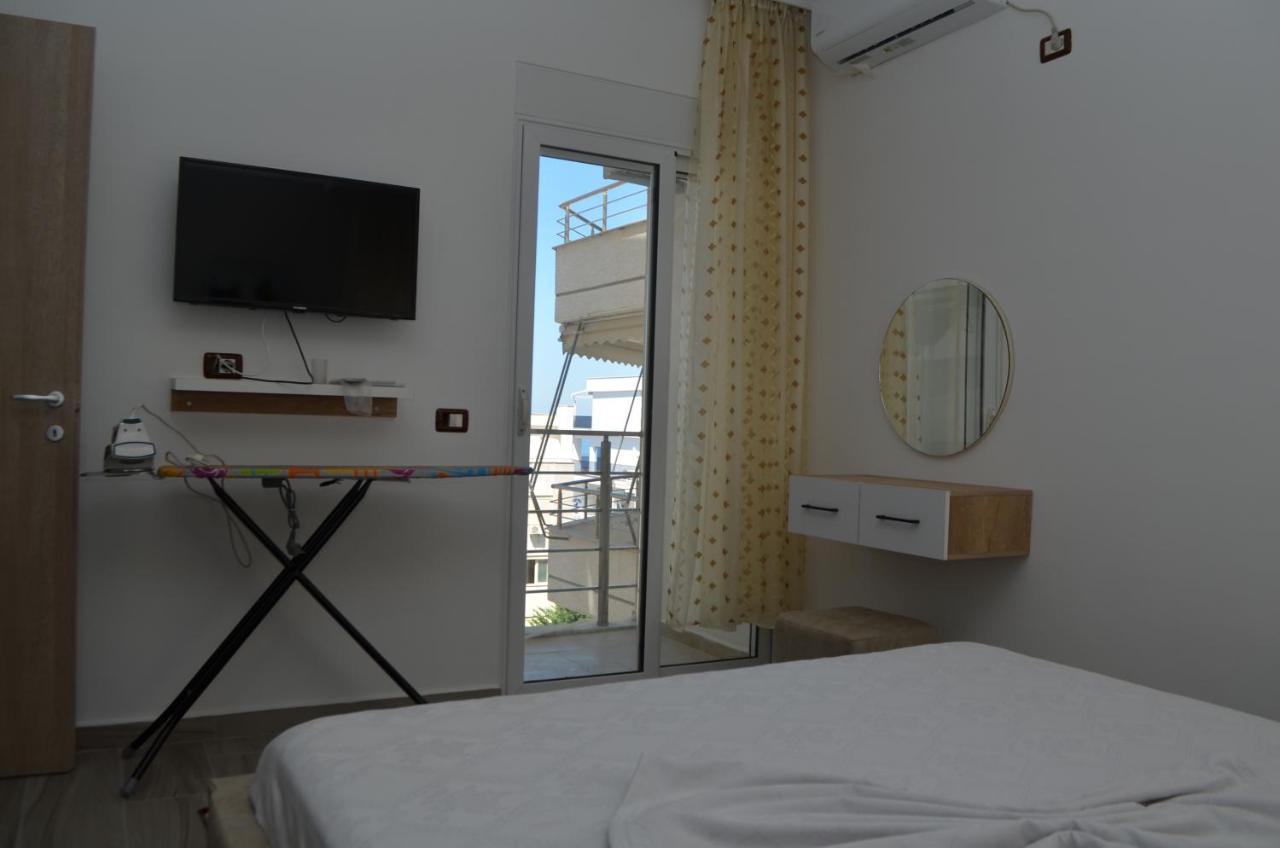 Akil Apartments Sarande Exterior photo
