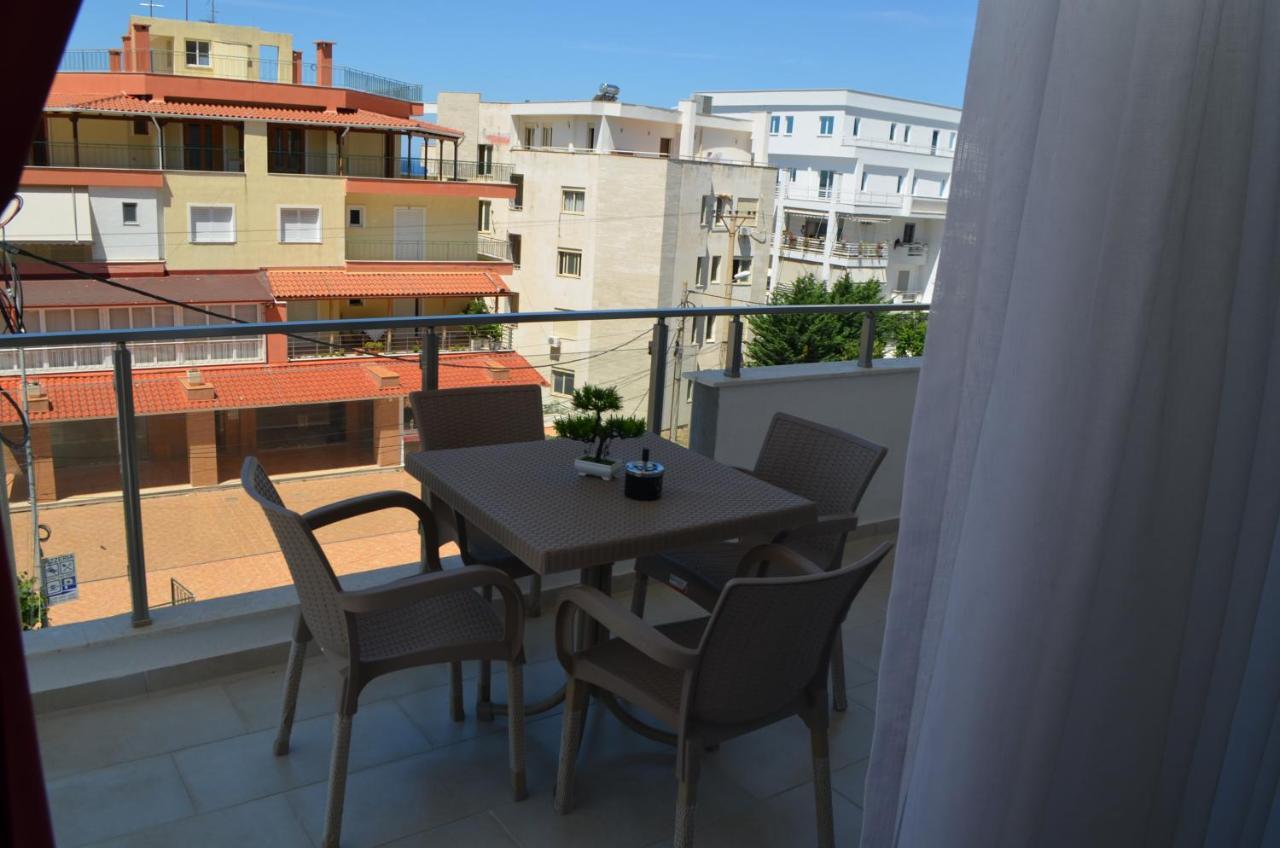Akil Apartments Sarande Exterior photo